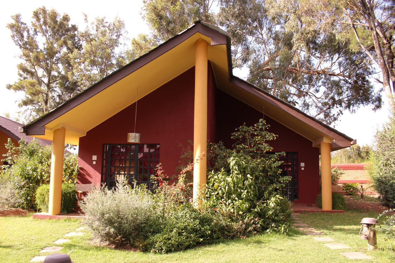 Le Rustique Hotel Nanyuki Quarto foto