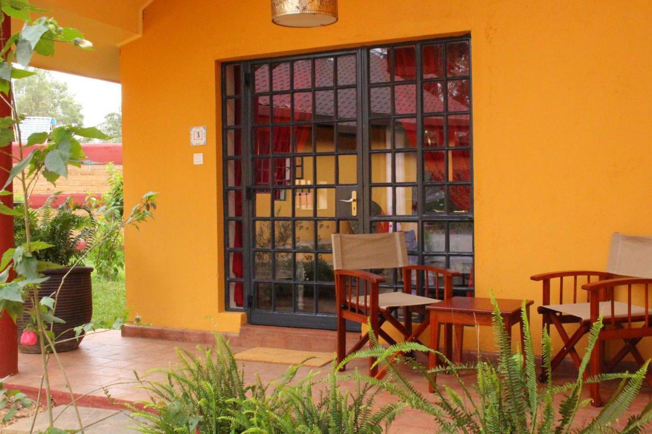 Le Rustique Hotel Nanyuki Exterior foto